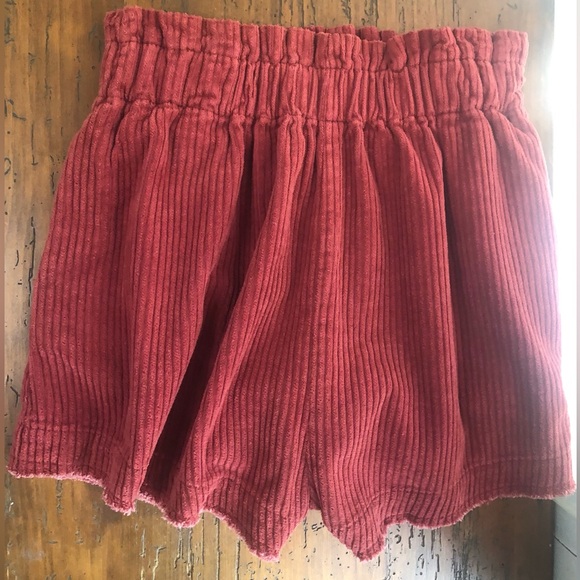 VICI Etophe studio paper bag, high waisted corduroy shorts w/pockets small. - Picture 12 of 15
